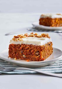 Double_Carrot_Cake_With_Cream_Cheese_Frosting_068-D-2000-ef10da37cebd44b4b331bd4882c29c3a